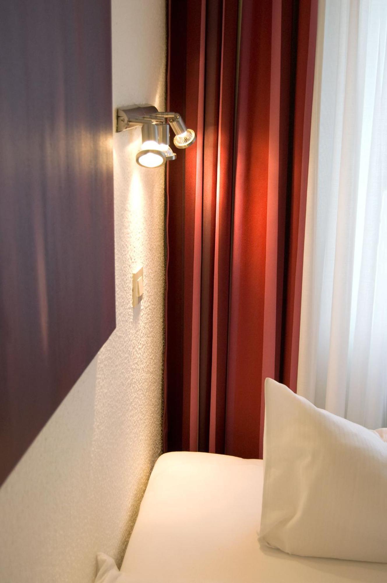 Hotel Im Kupferkessel Kolín nad Rýnem Exteriér fotografie